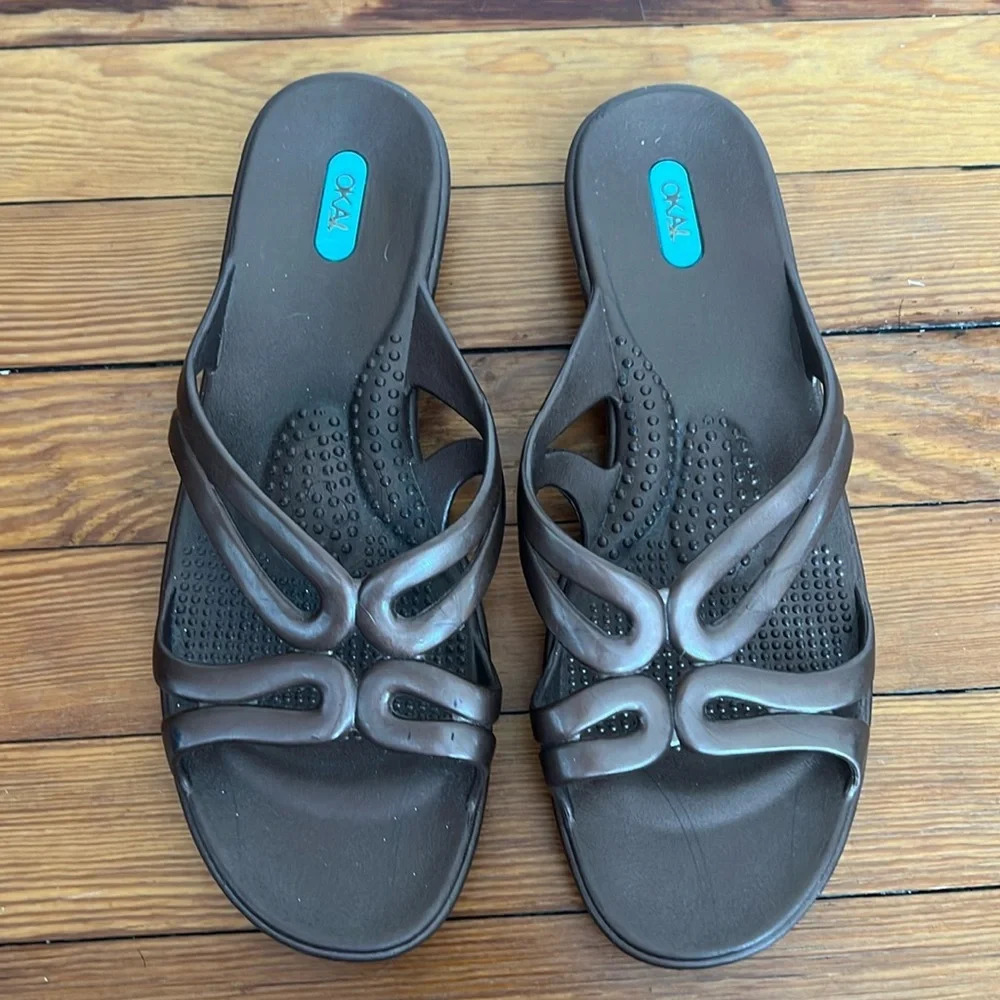 Oka-B.Soothing Jasmine Slide Spa Sandals in Brown- Discontinued Style  - Size L